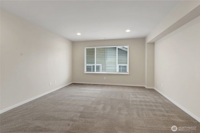 5606 Elaine Avenue SE, Auburn, WA 98092