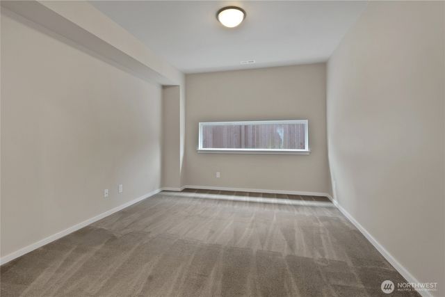5606 Elaine Avenue SE, Auburn, WA 98092