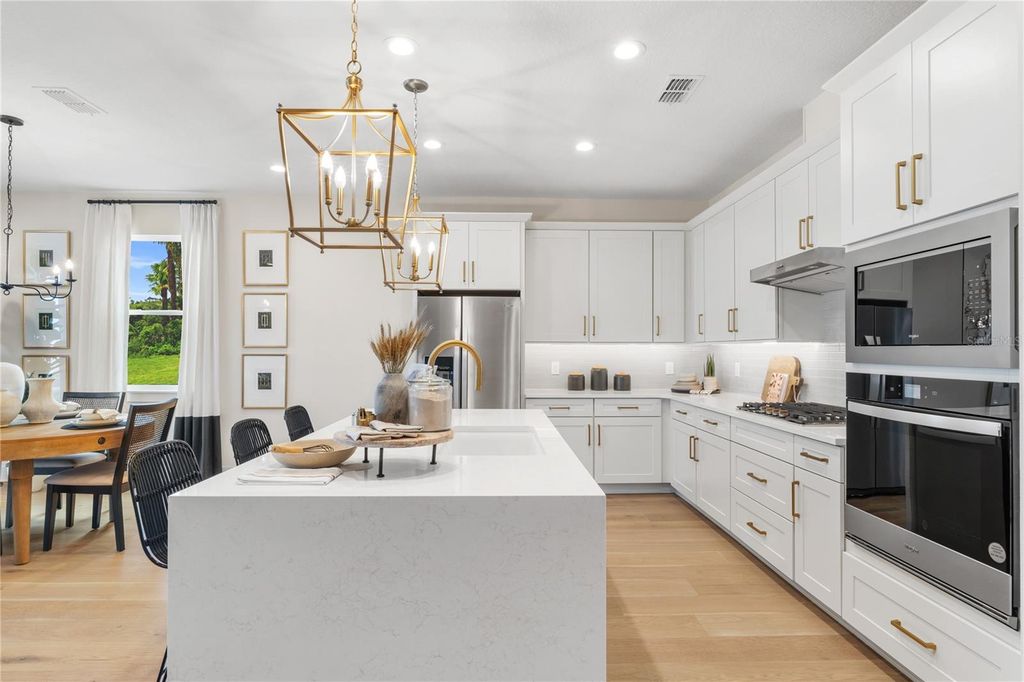 Image 17 of property listing at 2600 LONG PINE AVENUE, Apopka, FL 32712