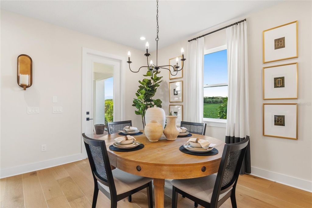 Image 19 of property listing at 2600 LONG PINE AVENUE, Apopka, FL 32712