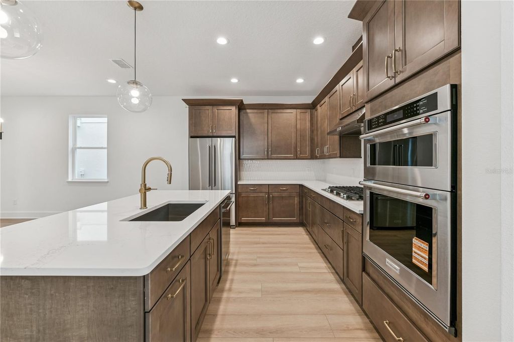 Image 4 of property listing at 2600 LONG PINE AVENUE, Apopka, FL 32712