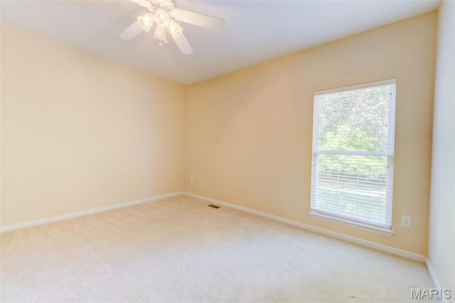 831 Wheaton Way, St Louis, MO 63141