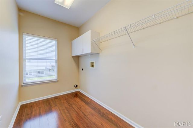 831 Wheaton Way, St Louis, MO 63141