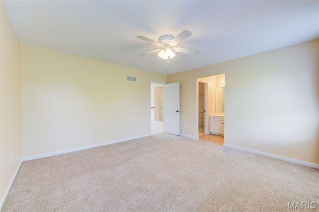 831 Wheaton Way, St Louis, MO 63141
