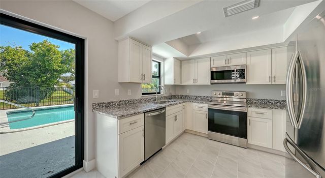 923 69TH STREET NW, Bradenton, FL 34209