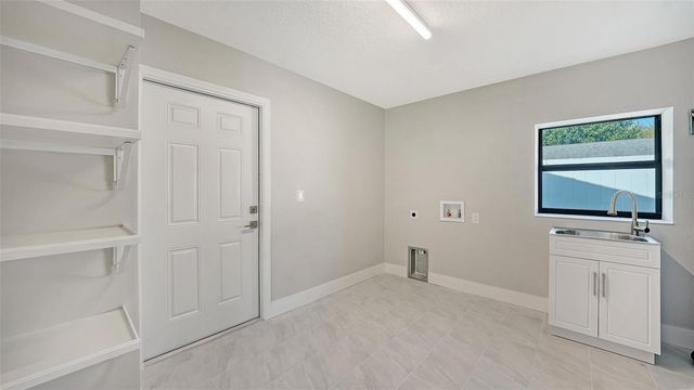 923 69TH STREET NW, Bradenton, FL 34209