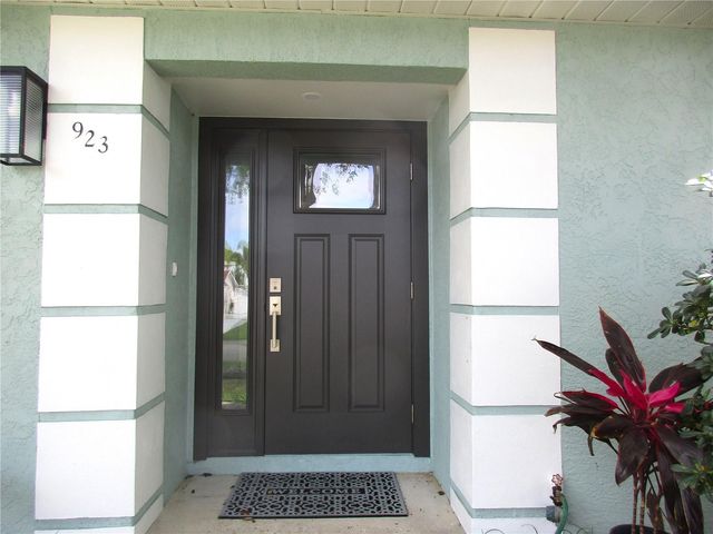 923 69TH STREET NW, Bradenton, FL 34209