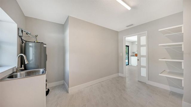 923 69TH STREET NW, Bradenton, FL 34209