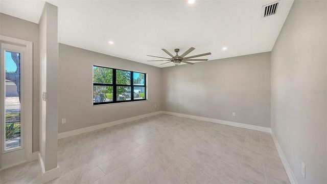 923 69TH STREET NW, Bradenton, FL 34209