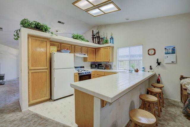 8507 Carlin Ave, Sacramento, CA 95823