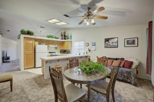 8507 Carlin Ave, Sacramento, CA 95823