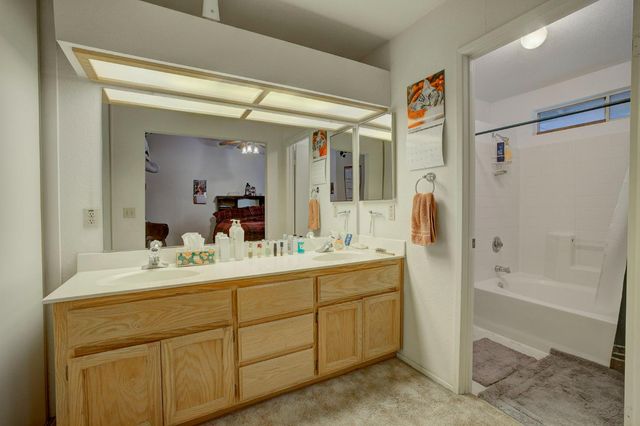 8507 Carlin Ave, Sacramento, CA 95823