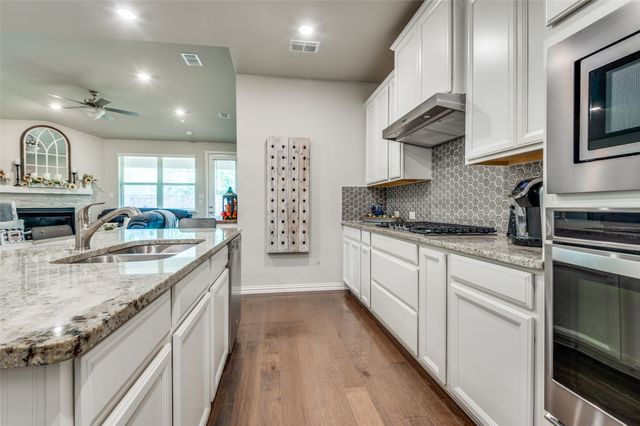 2030 Tawakoni Drive, Irving, TX 75062