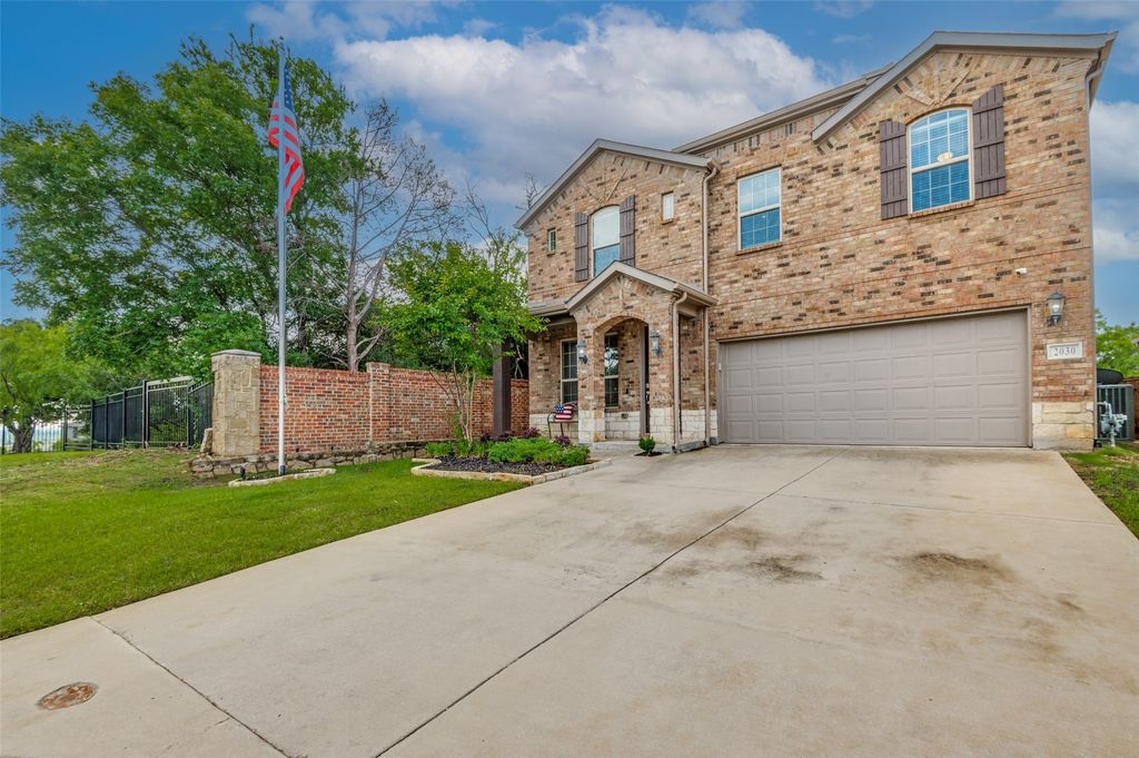 2030 Tawakoni Drive, Irving, TX 75062