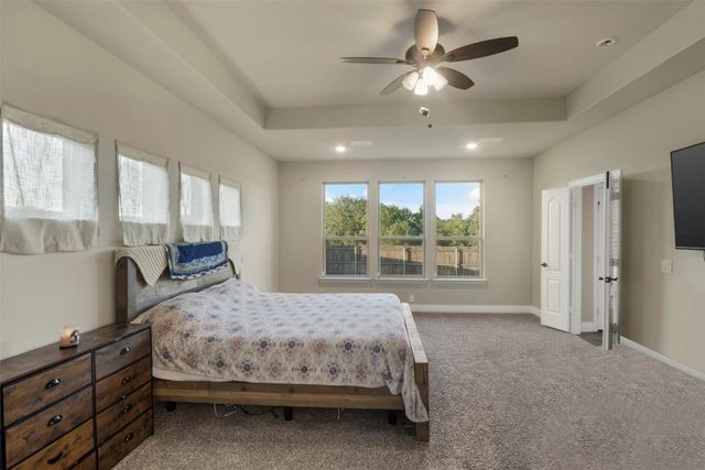 4832 Hazy Hollow Lane, Fort Worth, TX 76036