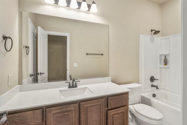 4832 Hazy Hollow Lane, Fort Worth, TX 76036