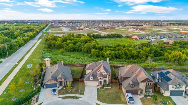 4832 Hazy Hollow Lane, Fort Worth, TX 76036