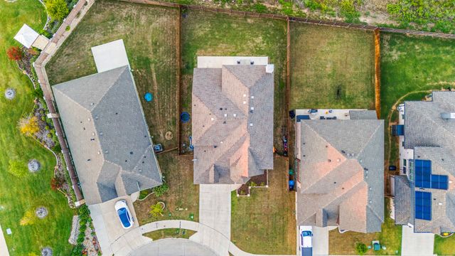 4832 Hazy Hollow Lane, Fort Worth, TX 76036