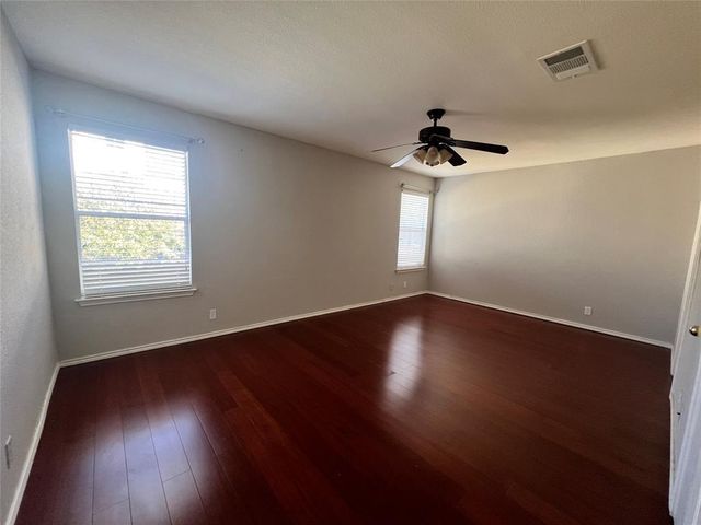 209 Avalanche Ave, Georgetown, TX 78626