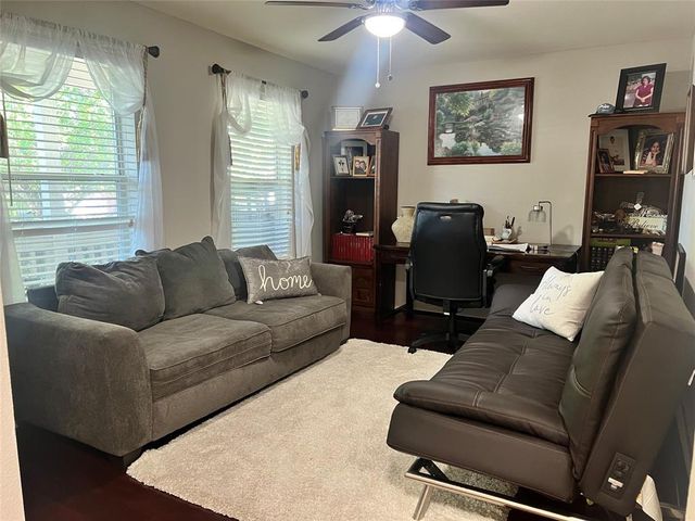 209 Avalanche Ave, Georgetown, TX 78626