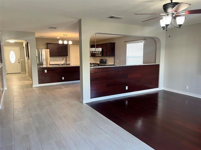 209 Avalanche Ave, Georgetown, TX 78626