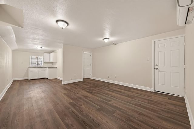 4901 Stimson Street 2, Houston, TX 77023