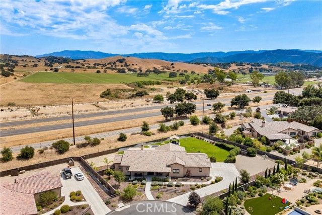 1260 Hager Lane, Buellton, CA 93427