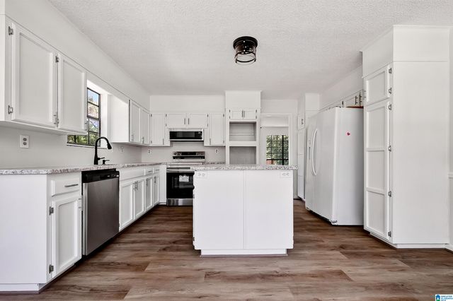 2441 FOREST HILLS DRIVE, Birmingham, AL 35214