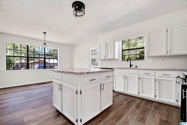 2441 FOREST HILLS DRIVE, Birmingham, AL 35214