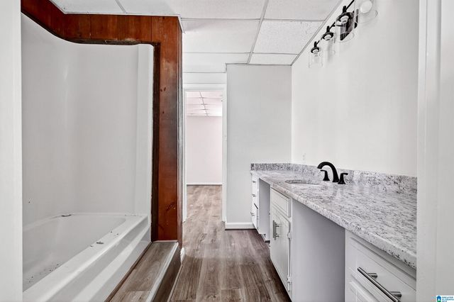 2441 FOREST HILLS DRIVE, Birmingham, AL 35214