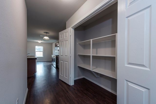 277 Stalwart Hill Trail, Magnolia, TX 77354