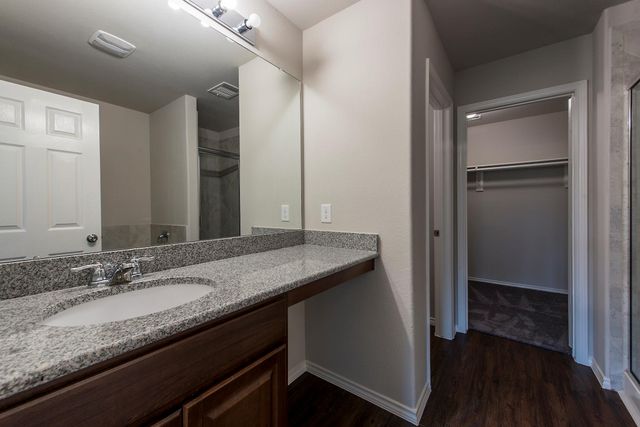 277 Stalwart Hill Trail, Magnolia, TX 77354