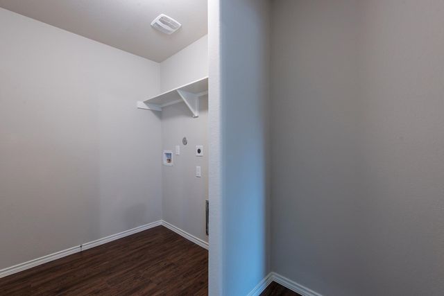 277 Stalwart Hill Trail, Magnolia, TX 77354