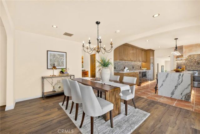 2407 S Orange, Los Angeles, CA 90016
