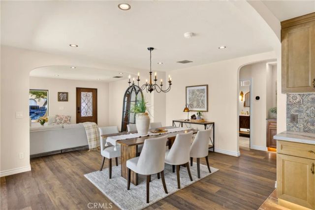 2407 S Orange, Los Angeles, CA 90016