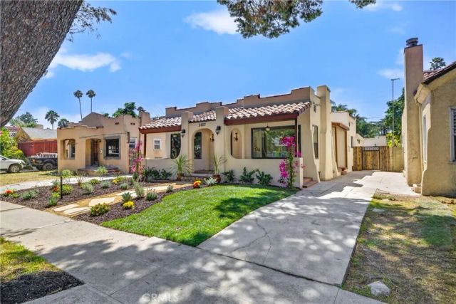 2407 S Orange, Los Angeles, CA 90016