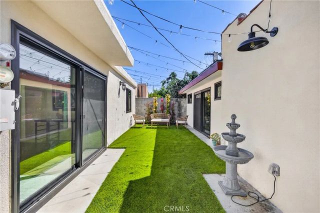 2407 S Orange, Los Angeles, CA 90016