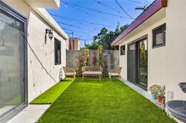 2407 S Orange, Los Angeles, CA 90016