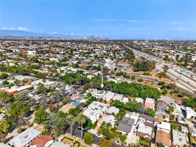 2407 S Orange, Los Angeles, CA 90016