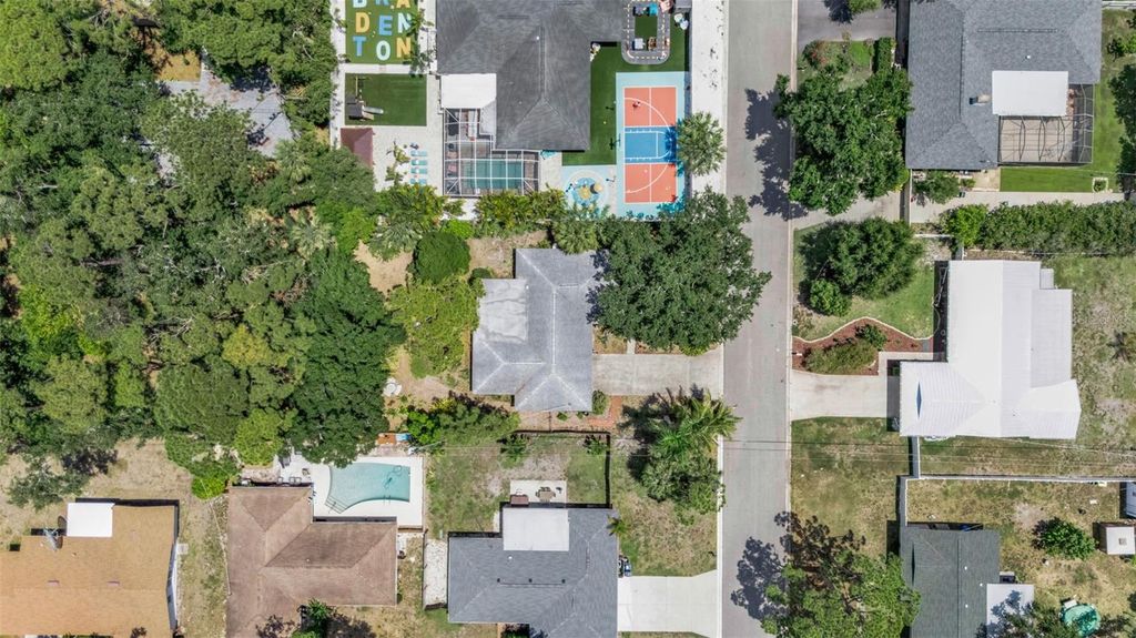 Image 14 of property listing at 1808 49TH STREET W, Bradenton, FL 34209