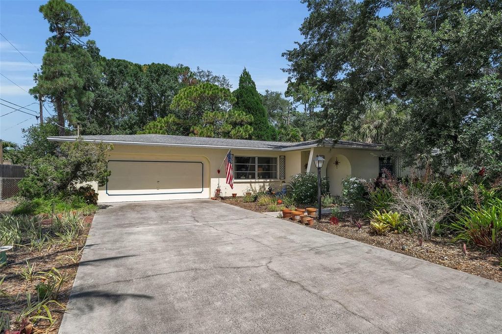 Image 15 of property listing at 1808 49TH STREET W, Bradenton, FL 34209