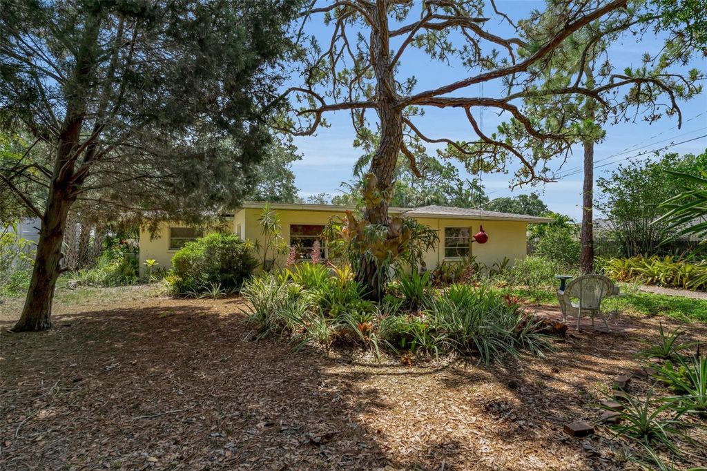 Image 25 of property listing at 1808 49TH STREET W, Bradenton, FL 34209