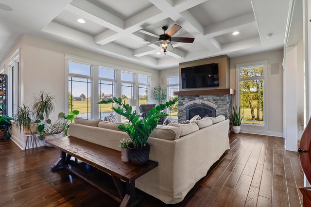 1108 N 350 E, Chesterton, IN 46304