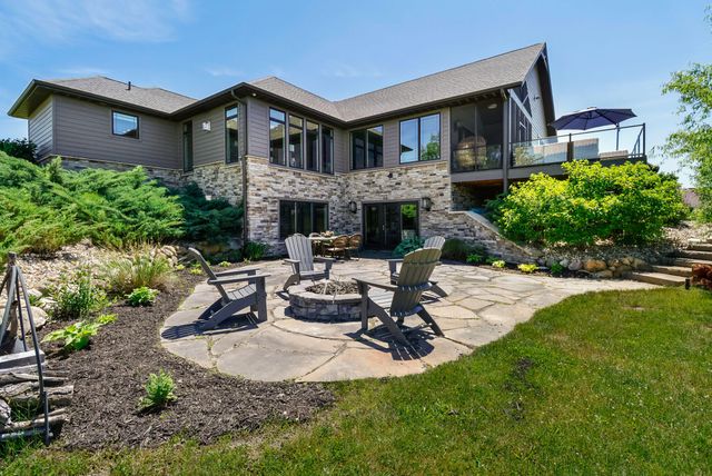 1108 N 350 E, Chesterton, IN 46304