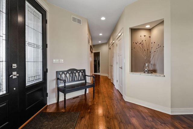 1108 N 350 E, Chesterton, IN 46304