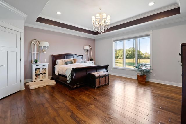 1108 N 350 E, Chesterton, IN 46304