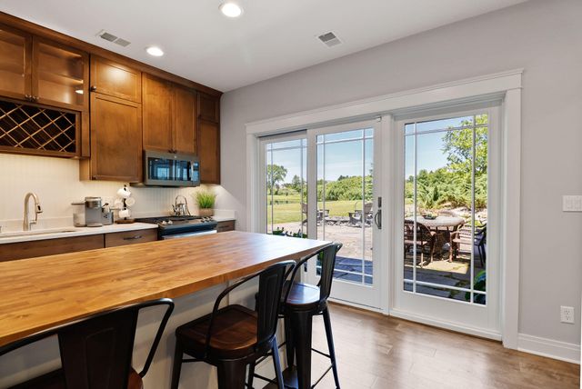 1108 N 350 E, Chesterton, IN 46304