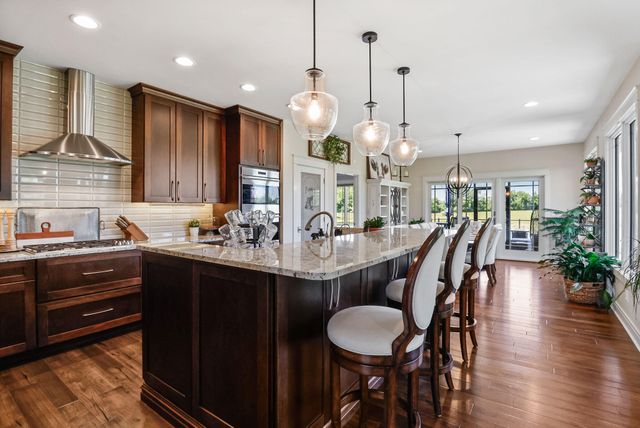 1108 N 350 E, Chesterton, IN 46304