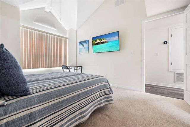 1940 Westminster Circle 7-6, Vero Beach, FL 32966