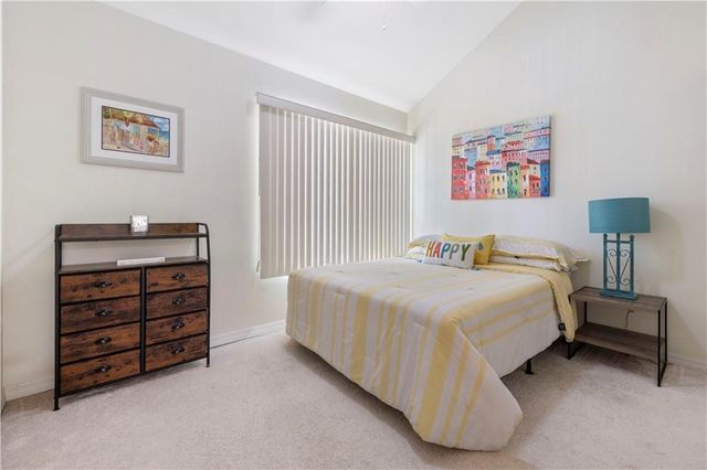 1940 Westminster Circle 7-6, Vero Beach, FL 32966